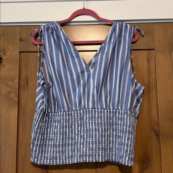 NWT Sleeveless Smocked Blouse Womens XL Striped Cotton gathered shoulder Beach - Picture 3 of 10